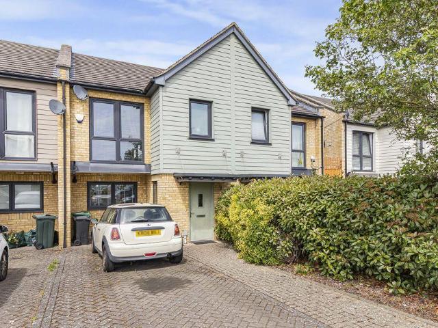 House for sale in Maypole, Dartford