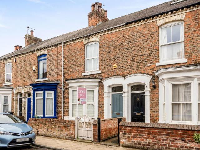 House for sale in The Groves, High Field