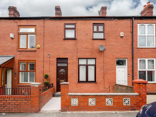 House for sale in Westleigh, Wigan