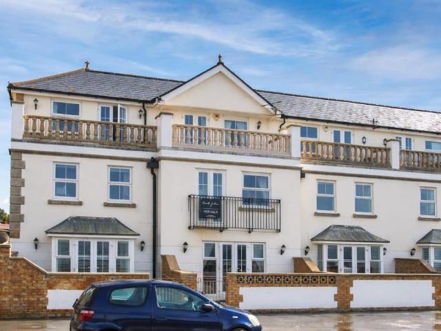 House for sale in Seaford, Iford