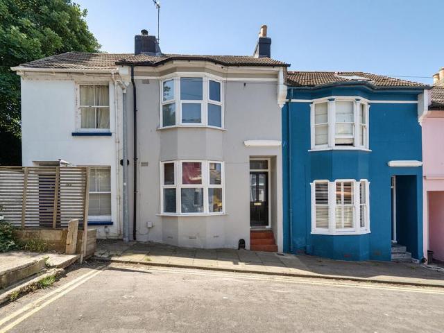 House for sale in Queen's Park, Brighton & Hove