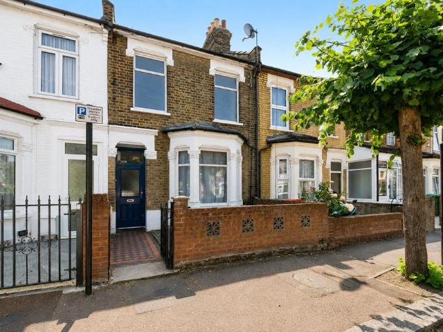 House for sale in Manor Park, Greater London