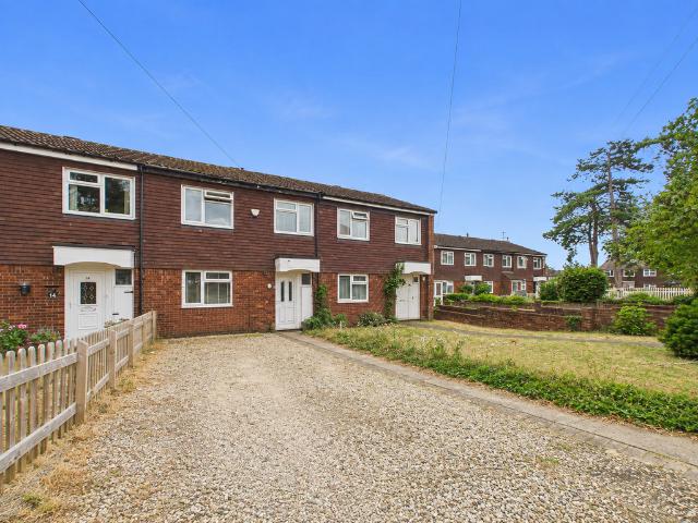 House for sale in Lunnon, Buckinghamshire