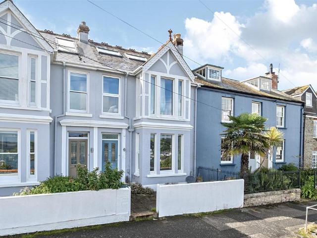 House for sale in Falmouth, Cornwall