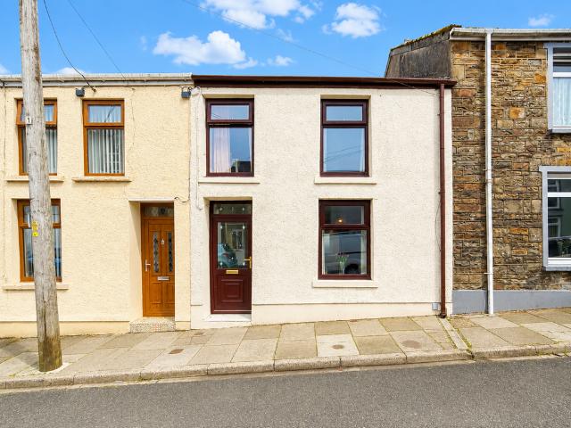 House for sale in Gadlys, Aberdare