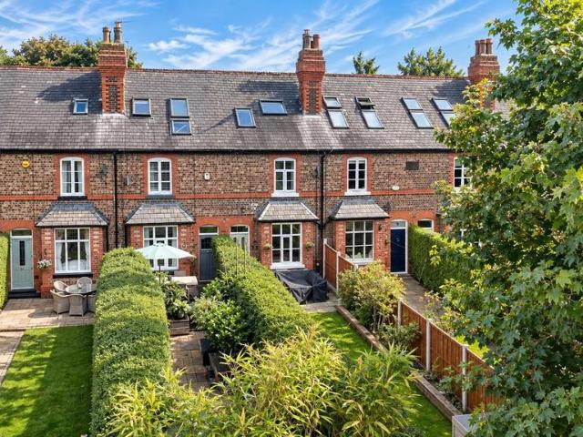 House for sale in Hale Barns, Trafford