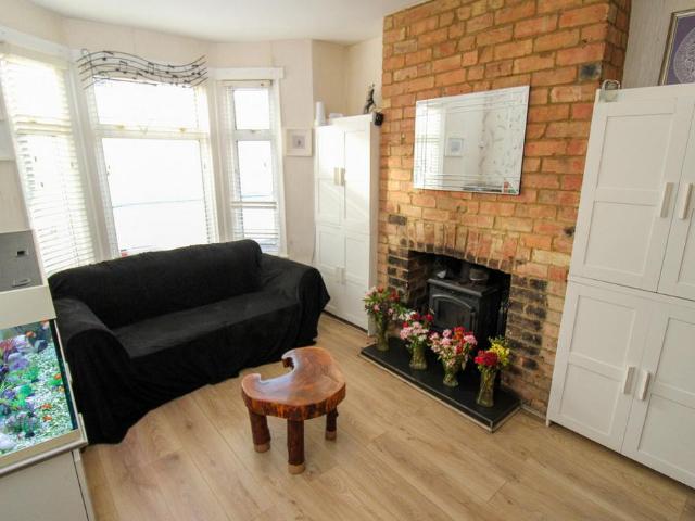 House for sale in Spencer, Northampton