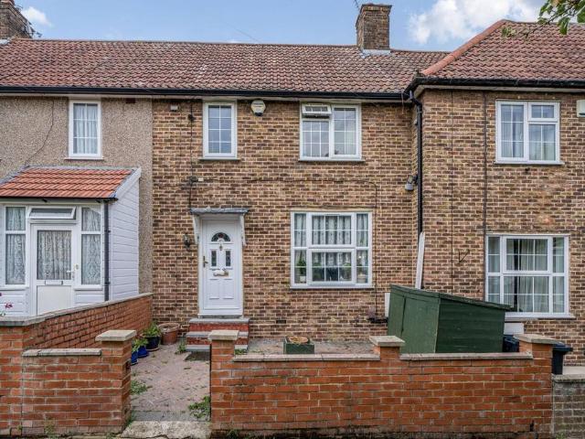 House for sale in London Borough of Ealing, Hanwell