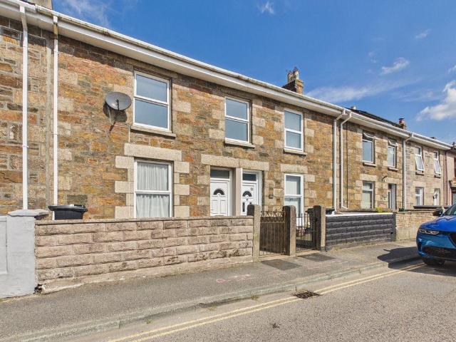 House for sale in Mount Ambrose, Cornwall