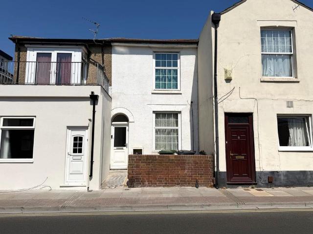 House for sale in Milton, City Of Portsmouth