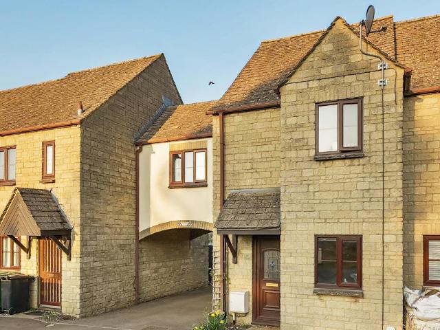 House for sale in Great Faringdon, Dromore
