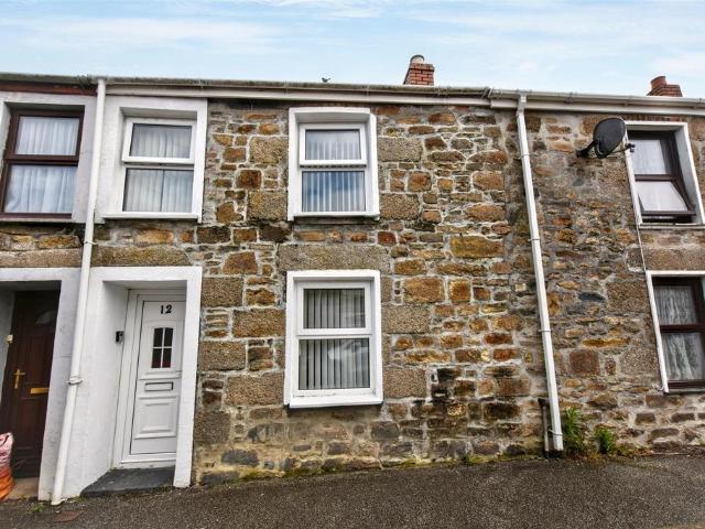 House for sale in Roseworthy, Cornwall