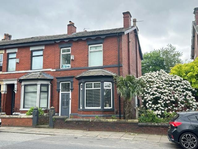 House for sale in Burnedge, Greater Manchester
