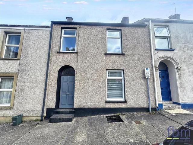 House for sale in Pembroke Dock, Wales