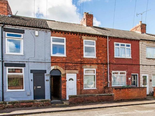 House for sale in Elmton, East Midlands