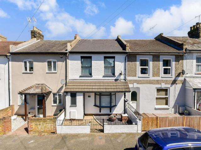 House for sale in Chilton, Acol