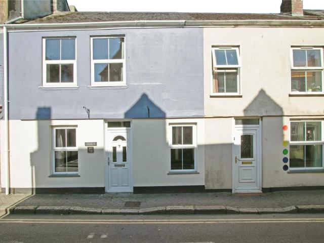 House for sale in Gluvian, St Columb Major
