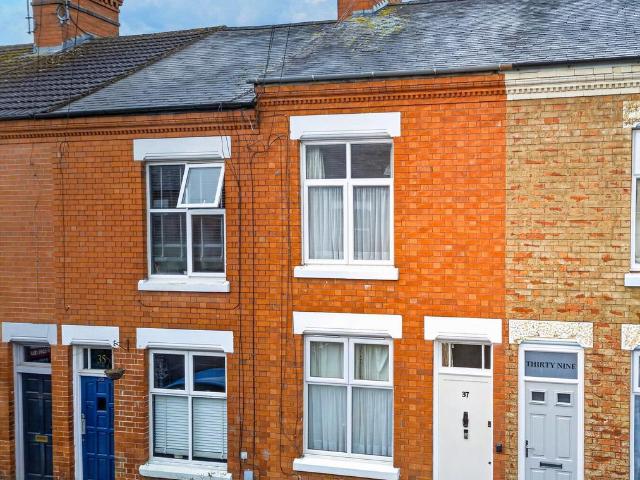 House for sale in Stanford On Avon, Leicestershire