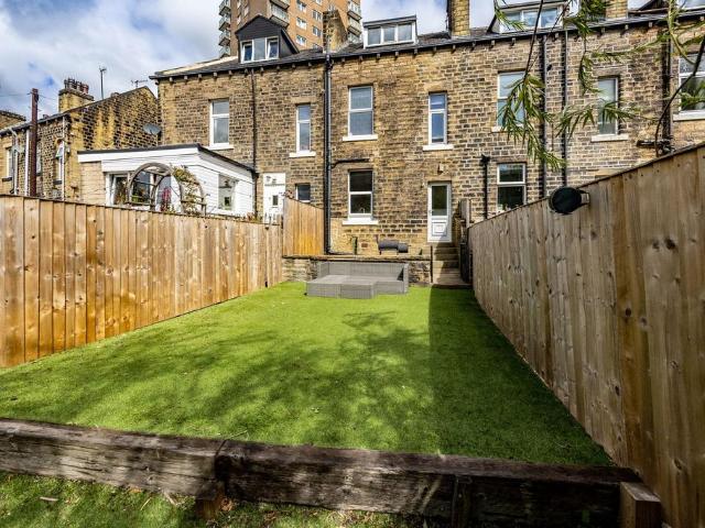 House for sale in Sowerby Bridge, Friendly