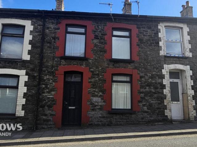 House for sale in Cymmer, Wales