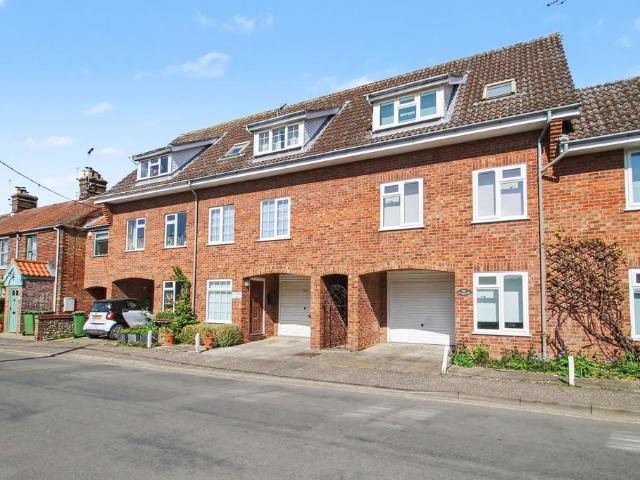House for sale in Comers, Norfolk