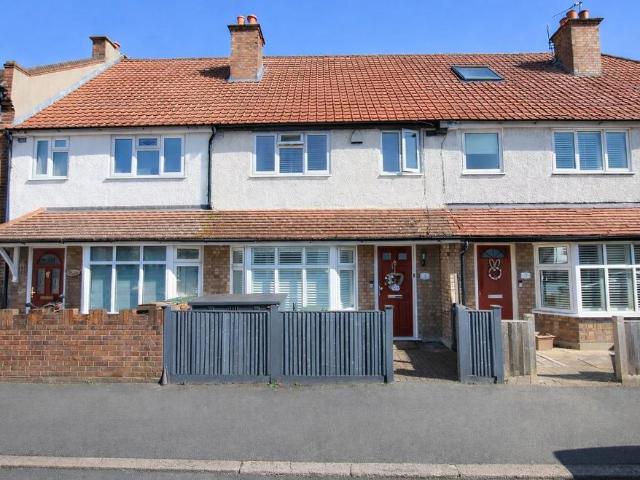 House for sale in Hackbridge, Greater London