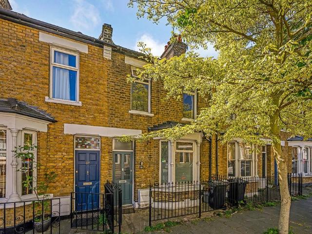 House for sale in Homerton, Greater London