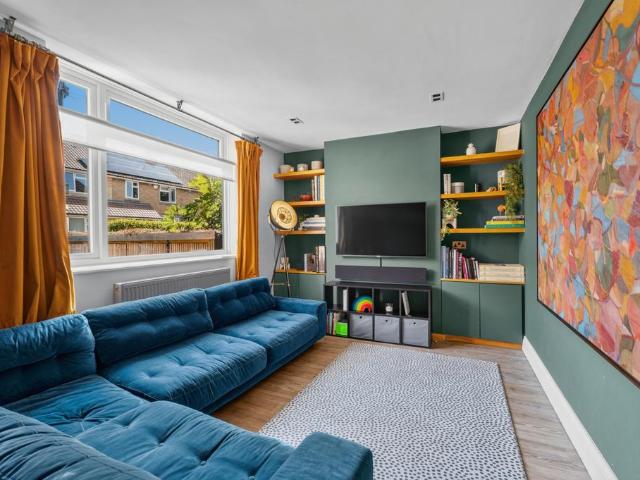 House for sale in Seething Wells, Greater London