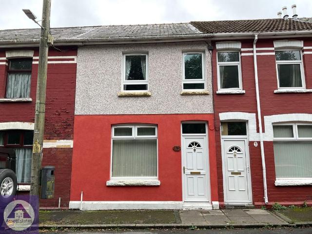 House for sale in Abertillery, Six Bells