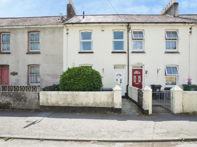 House for sale in St Stephen, Cornwall