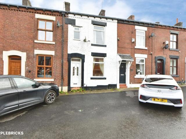 House for sale in Lees, Oldham