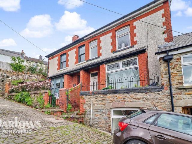 House for sale in Llantrisant, Wales