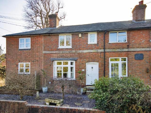 House for sale in Sandown Park, Kent