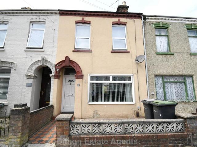 House for sale in Clayhall, Middlecroft