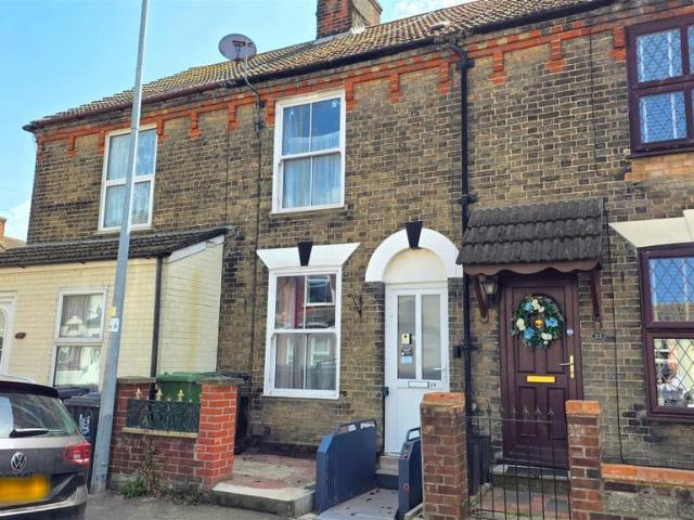 House for sale in Stokesby, Norfolk