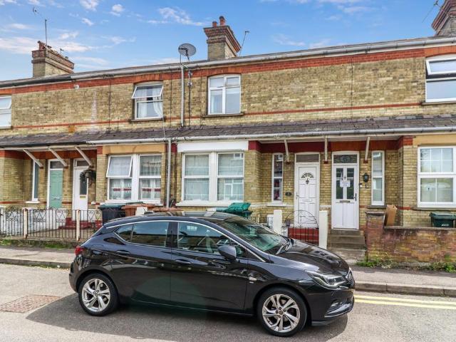 House for sale in Batchworth, Hertfordshire
