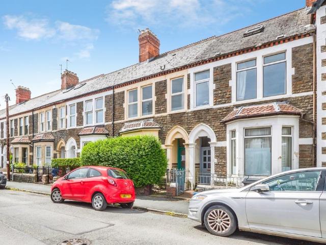 House for sale in Plasnewydd, Falcon Lodge