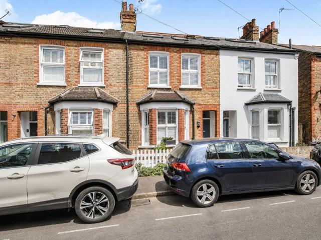 House for sale in Kew, Greater London