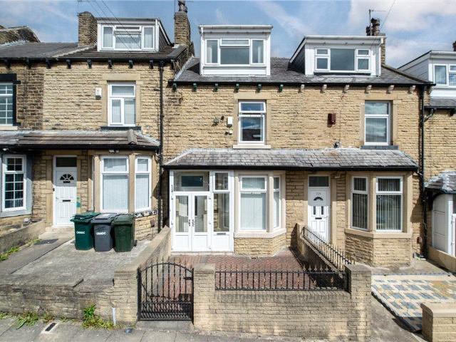 House for sale in West Yorkshire