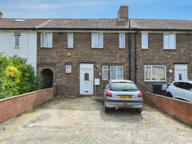 House for sale in London Borough of Lewisham, Greater London