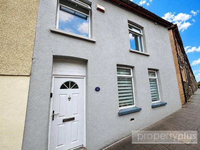 House for sale in Tonypandy, Penygraig