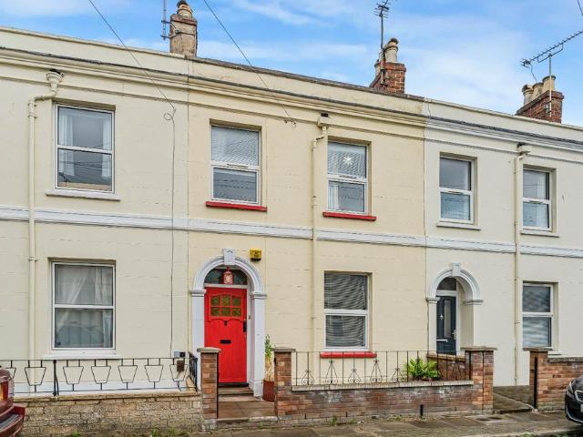 House for sale in Golden Valley, Gloucestershire