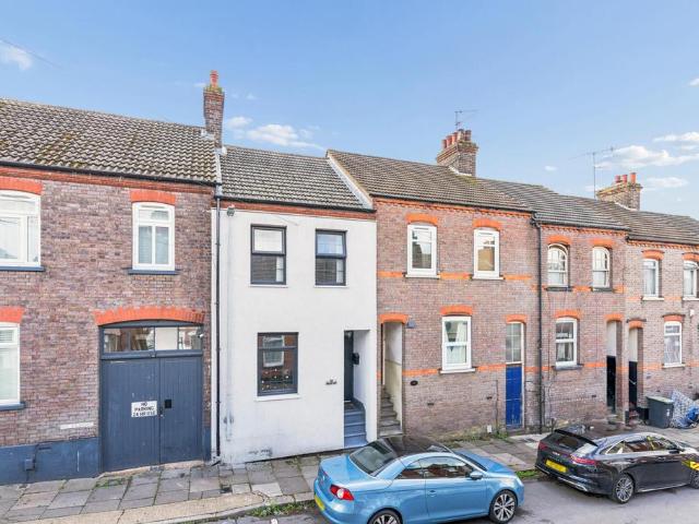 House for sale in New Town, Luton