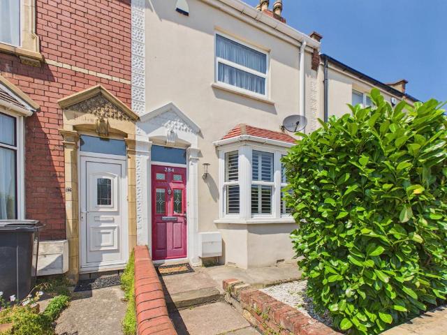 House for sale in Feckenham, City Of Bristol