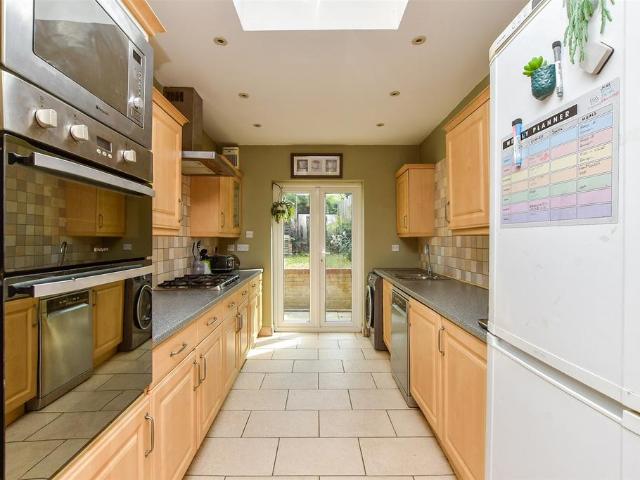 House for sale in Westwood, Acol