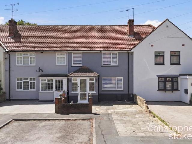 House for sale in Churchgate, Broxbourne