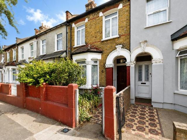 House for sale in Upton Park, Greater London