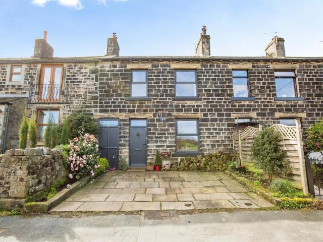 House for sale in Luddendenfoot, West Yorkshire
