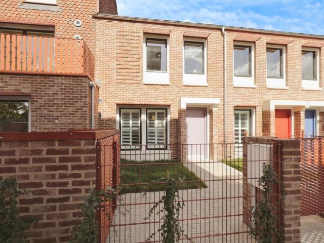 House for sale in High Field, York