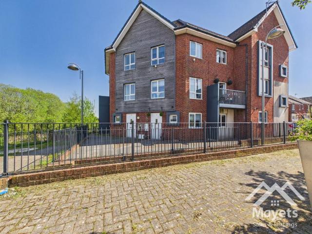 House for sale in Whinny Heights, Blackburn